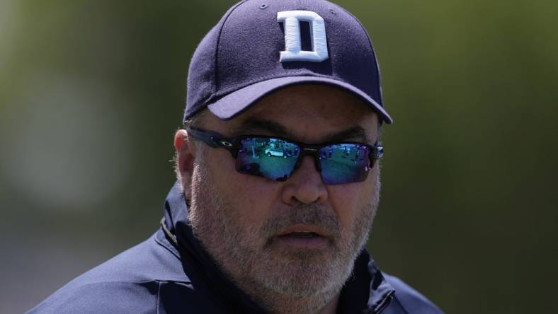 Aug 17, 2022; Costa Mesa, CA, USA; Dallas Cowboys coach Mike McCarthy reacts during joint practice against the Los Angeles Chargers at Jack Hammett Sports Complex. Mandatory Credit: Kirby Lee-USA TODAY Sports