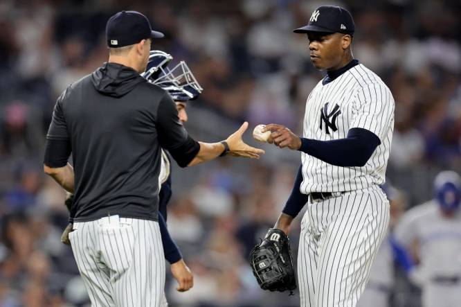 Aroldis Chapman reinstated from injured list