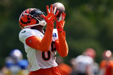 Cincinnati Bengals wide receiver Tee Higgins (85) completes a deep pass down the sideline during a joint practice with the Los Angeles Rams, Wednesday, Aug. 24, 2022, at the Paycor Stadium practice fields in Cincinnati.

Los Angeles Rams At Cincinnati Bengals Joint Practice Aug 24 0057