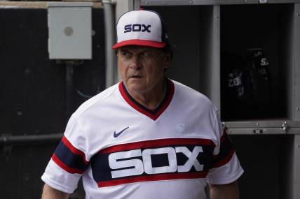 Aug 28, 2022; Chicago, Illinois, USA; Chicago White Sox manager Tony La Russa (22) in the dugout before the game against the Arizona Diamondbacks at Guaranteed Rate Field. Mandatory Credit: David Banks-USA TODAY Sports