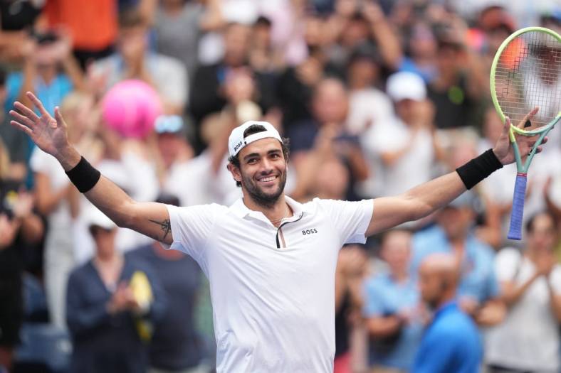 Sep 4, 2022; Flushing, NY, USA; Matteo Berrettini of Italy waves to the crowd after defeating Alejandro Davidovich Fokina of Spain on day seven of the 2022 U.S. Open tennis tournament at USTA Billie Jean King Tennis Center. Mandatory Credit: Danielle Parhizkaran-USA TODAY Sports