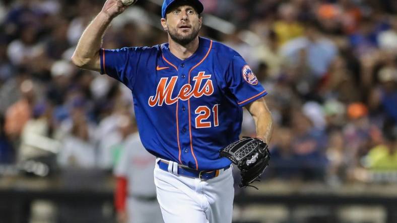 Sep 3, 2022; New York City, New York, USA;  New York Mets starting pitcher Max Scherzer (21) at Citi Field. Mandatory Credit: Wendell Cruz-USA TODAY Sports