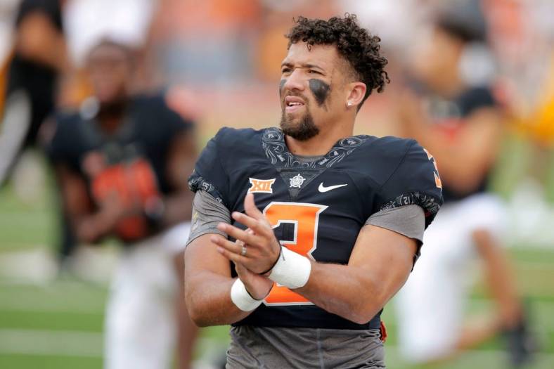 Oklahoma State quarterback Spencer Sanders before a college football game between the Oklahoma State Cowboys (OSU) and the Arizona State Sun Devils at Boone Pickens Stadium in Stillwater, Okla., Saturday, Sept. 10, 2022. Oklahoma State won 34-17

Osu Vs Asu