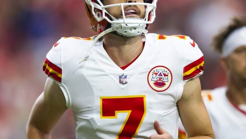 Sep 11, 2022; Glendale, Arizona, USA; Kansas City Chiefs kicker Harrison Butker (7) against the Arizona Cardinals at State Farm Stadium. Mandatory Credit: Mark J. Rebilas-USA TODAY Sports