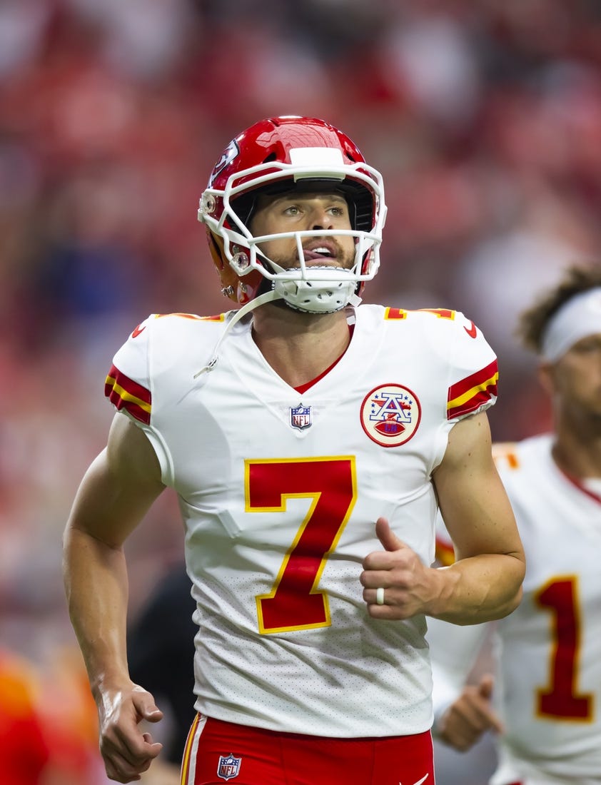 Sep 11, 2022; Glendale, Arizona, USA; Kansas City Chiefs kicker Harrison Butker (7) against the Arizona Cardinals at State Farm Stadium. Mandatory Credit: Mark J. Rebilas-USA TODAY Sports