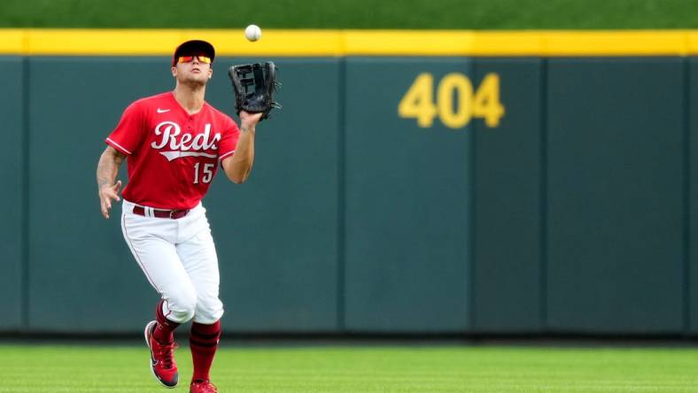 Cincinnati Reds center fielder Nick Senzel (15) catches a fly ball in the seventh inning of a baseball game, Wednesday, Sept. 14, 2022, at Great American Ball Park in Cincinnati.

Mlb Pittsburgh Pirates At Cincinnati Reds Sept 14 7826