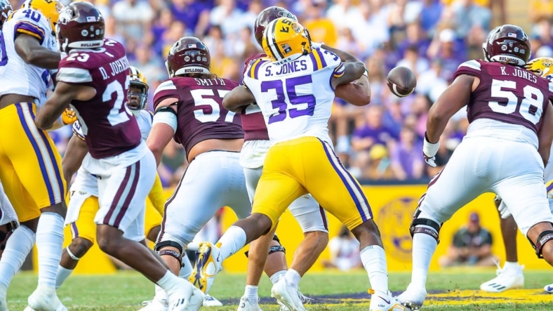 Sa'vion Jones sacks Quarterback Will Rogers and causes a fumble as the LSU Tigers take on the Mississippi State Bulldogs at Tiger Stadium in Baton Rouge, Louisiana, USA. Saturday, Sept. 17, 2022.Lsu Vs Miss State Football 0727Syndication The Daily Advertiser