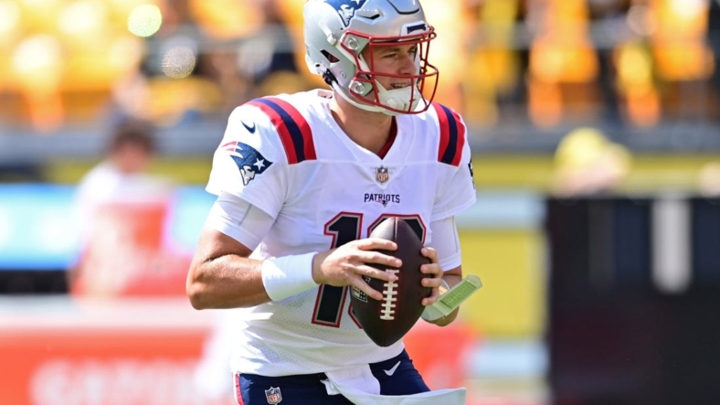 Sep 18, 2022; Pittsburgh, Pennsylvania, USA; New England Patriots quarterback Mac Jones (10) warms up before the game against the Pittsburgh Steelers at Acrisure Stadium. Mandatory Credit: David Dermer-USA TODAY Sports