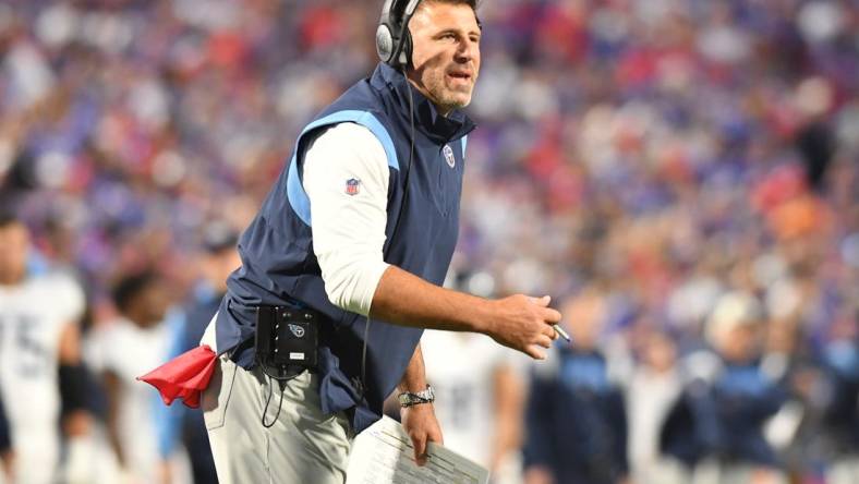 Sep 19, 2022; Orchard Park, New York, USA; Tennessee Titans head coach Mike Vrabel calls out to his team in the first quarter game against the Buffalo Bills at Highmark Stadium. Mandatory Credit: Mark Konezny-USA TODAY Sports