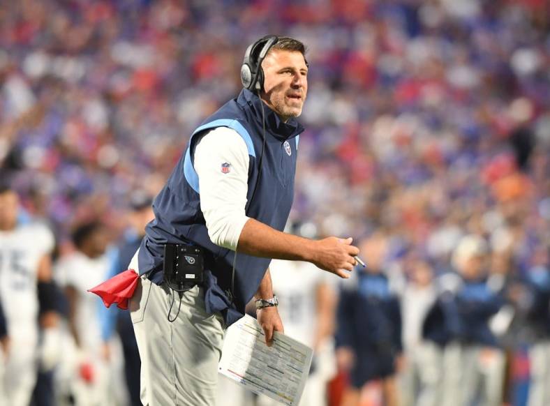 Sep 19, 2022; Orchard Park, New York, USA; Tennessee Titans head coach Mike Vrabel calls out to his team in the first quarter game against the Buffalo Bills at Highmark Stadium. Mandatory Credit: Mark Konezny-USA TODAY Sports