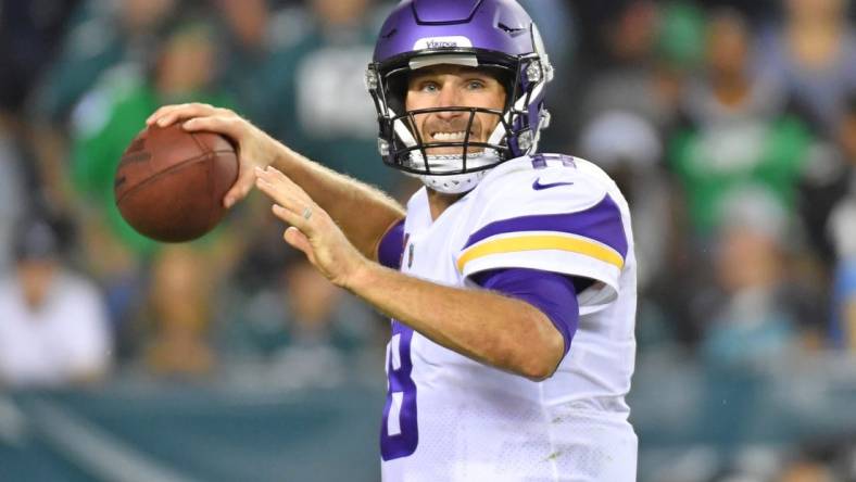 Sep 19, 2022; Philadelphia, Pennsylvania, USA; Minnesota Vikings quarterback Kirk Cousins (8) throws a pass against the Philadelphia Eagles during the fourth quarter at Lincoln Financial Field. Mandatory Credit: Eric Hartline-USA TODAY Sports