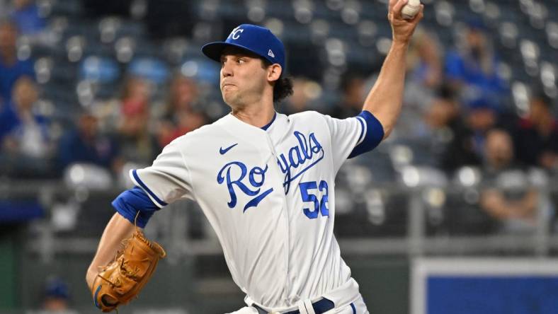 Sep 21, 2022; Kansas City, Missouri, USA; Kansas City Royals starting pitcher Daniel Lynch (52) delivers a pitch during the first inning against the Minnesota Twins at Kauffman Stadium. Mandatory Credit: Peter Aiken-USA TODAY Sports