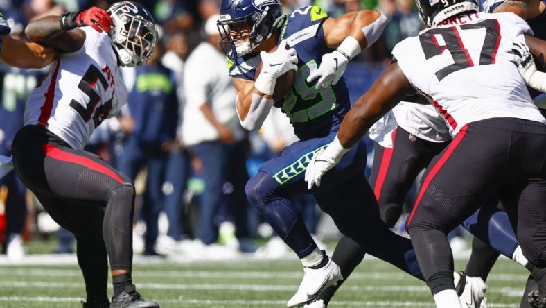 Seahawks Put Travis Homer (ribs) On IR