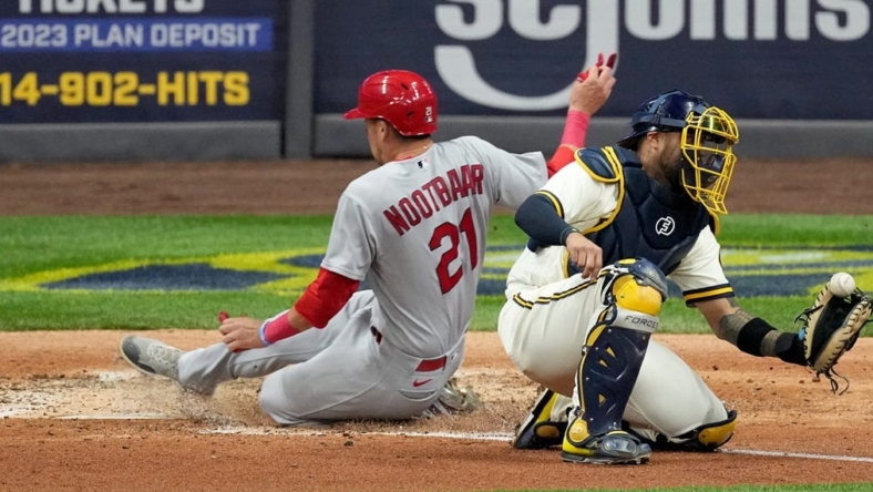 Cardinals Beat Brewers To Win NL Central