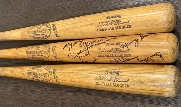 3,000 Hits. Three Bats. One Enduring Mystery.  Roberto clemente, Pittsburgh  pirates, Pittsburgh pirates baseball