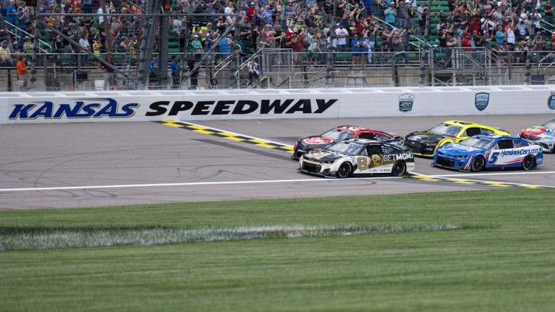 NASCAR: AdventHealth 400