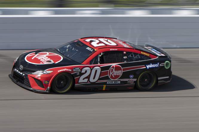 NASCAR: AdventHealth 400 Practice