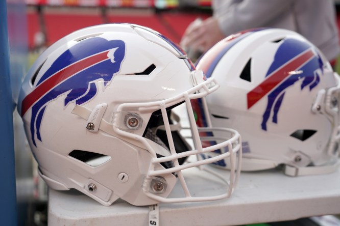 Buffalo Bills injuries quickly piling up, testing depth early in 2022 season