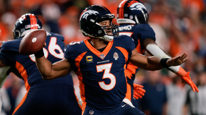 NFL: San Francisco 49ers at Denver Broncos