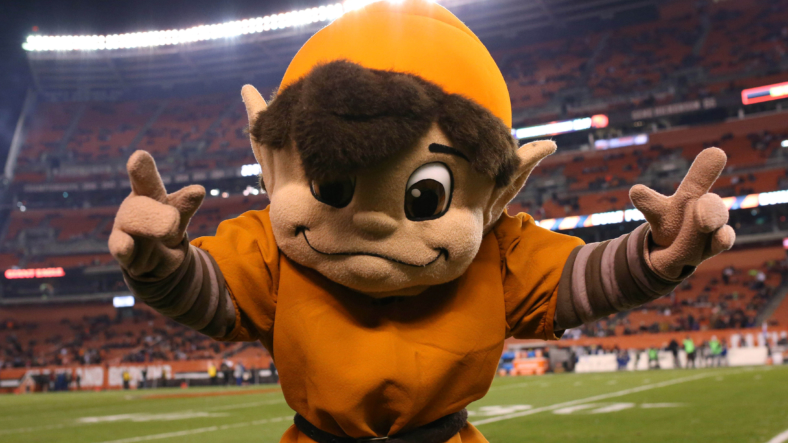 Cleveland-Browns-Brownie-the-Elf