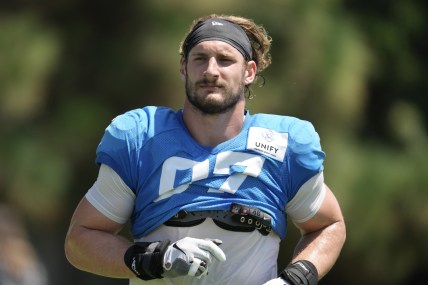 Los-Angeles-Chargers-Joey-Bosa