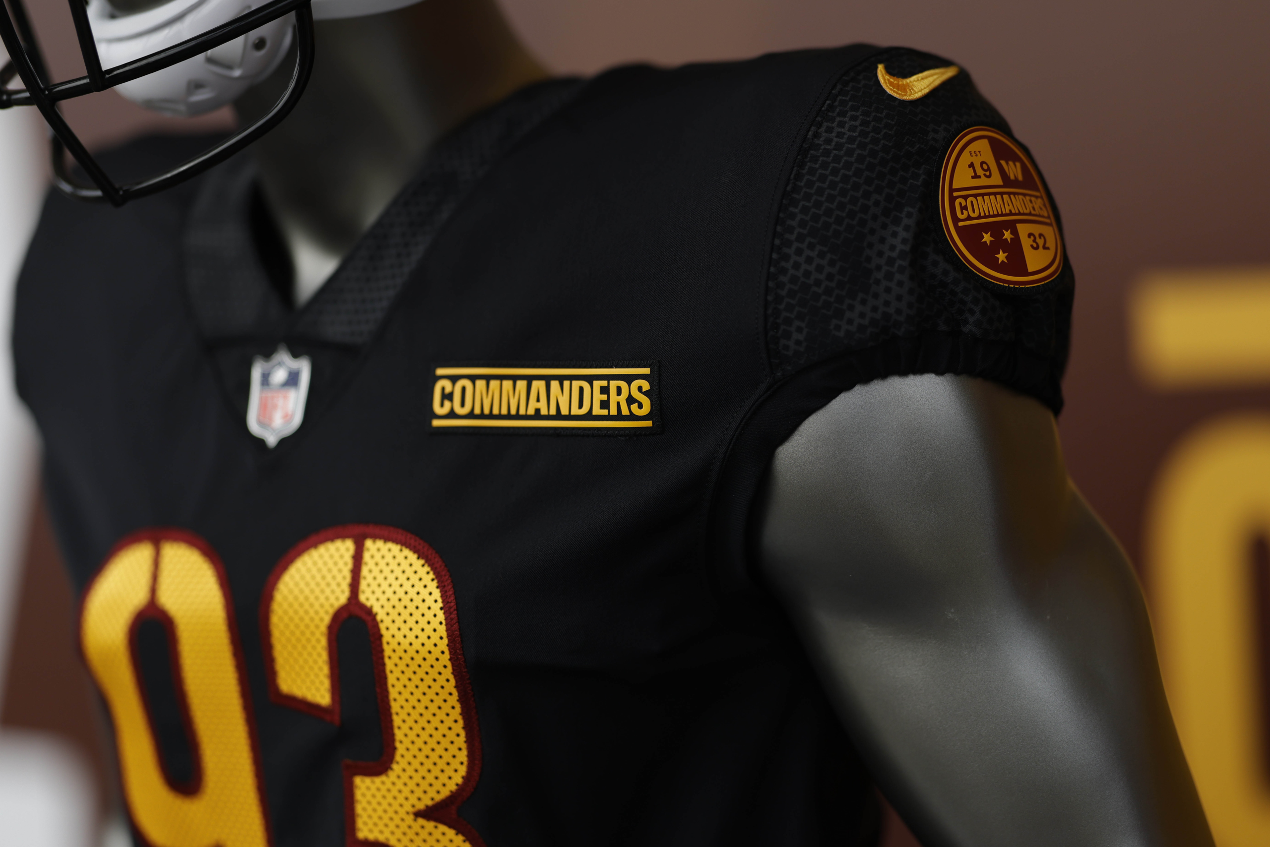 Washington Commanders breaking out all-black uniforms for first time in  franchise history