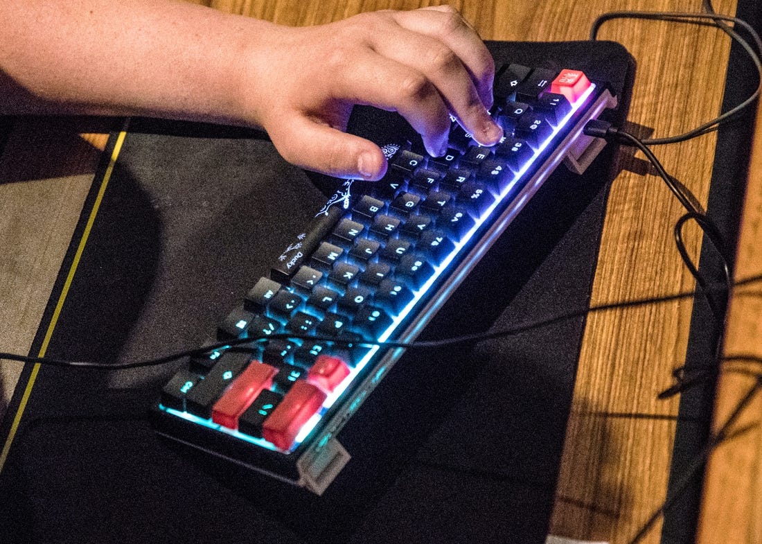 Noah Roark brought his own keyboard to play Fortnite during the area's first esports tournament at Chillicothe Middle School on June 11, 2019.    I prefer mechanical switches to membrane switches,    said Roark. 

Esportsesports L0a4002

Noah Roark brought his own keyboard to play Fortnite during the area's first esports tournament at Chillicothe Middle School on June 11, 2019. I prefer mechanical switches to membrane switches, said Roark.