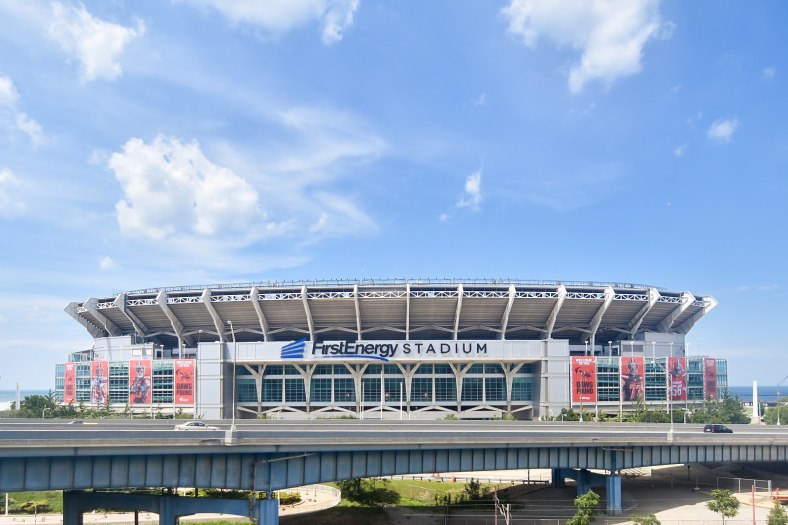 FirstEnergy Stadium, Cleveland - Cleveland Browns (NFL) - Capacity: 73 200  - #Stadium #Arena