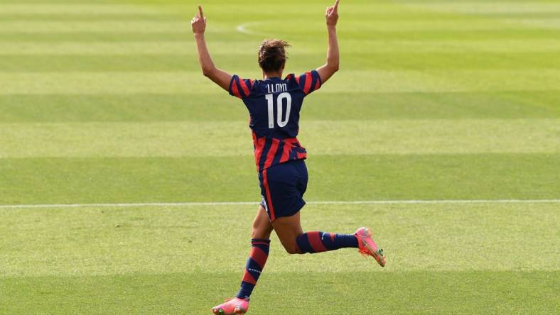 Jul 5, 2021; East Hartford, Connecticut, USA;  The United States forward Carli Lloyd (10) celebrates her goal against the Mexico during the first half during a USWNT Send-off Series soccer match at Pratt & Whitney Stadium. Mandatory Credit: Dennis Schneidler-USA TODAY Sports