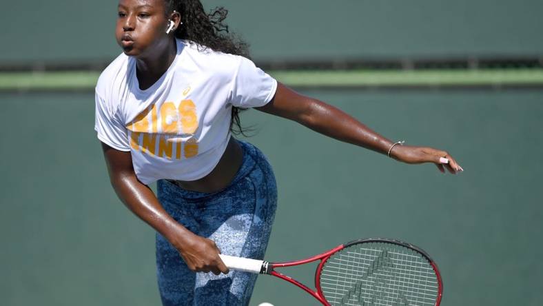 Oct 5, 2021; Indian Wells, CA, USA; Alycia Parks (USA) hits a ball on the practice courts during day 2 of the BNP Paribas Open at the Indian Wells Tennis Garden. Mandatory Credit: Jayne Kamin-Oncea-USA TODAY Sports