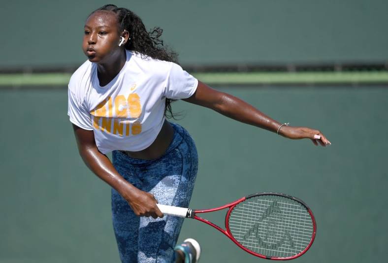Oct 5, 2021; Indian Wells, CA, USA; Alycia Parks (USA) hits a ball on the practice courts during day 2 of the BNP Paribas Open at the Indian Wells Tennis Garden. Mandatory Credit: Jayne Kamin-Oncea-USA TODAY Sports