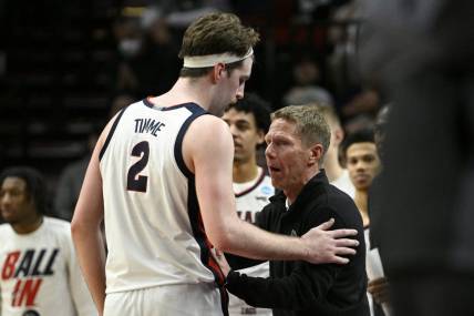 Mar 17, 2022; Portland, OR, USA; Gonzaga Bulldogs forward Drew Timme (2) and head coach Mark Few talk in the secnod half against the Georgia State Panthers during the first round of the 2022 NCAA Tournament at Moda Center. Mandatory Credit: Troy Wayrynen-USA TODAY Sports