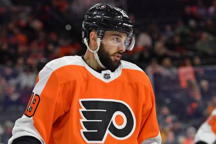 Mar 13, 2022; Philadelphia, Pennsylvania, USA; Philadelphia Flyers center Derick Brassard (19) against the Montreal Canadiens at Wells Fargo Center. Mandatory Credit: Eric Hartline-USA TODAY Sports