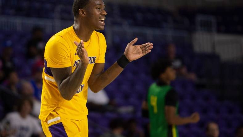 Montverde Academy's Dariq Whitehead (0) reacts after forcing a turnover during the second half of the GEICO Nationals quarterfinal between AZ Compass Prep (Ariz.) and Montverde Academy (Fla.), Thursday, March 31, 2022, at Suncoast Credit Union Arena in Fort Myers, Fla.Montverde Academy defeated AZ Compass Prep 72-63.

GEICO Nationals 2022: AZ Compass Prep (Ariz.) vs. Montverde Academy (Fla.), March 31, 2022