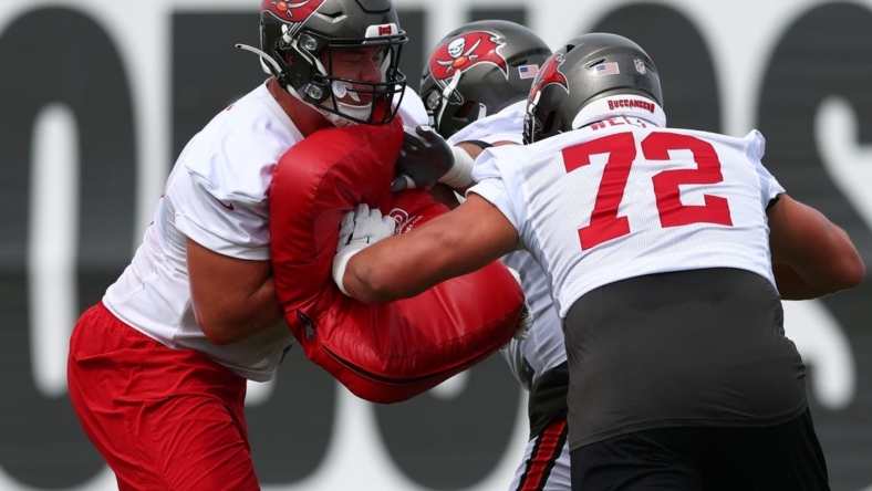 Buccaneers designate tackle Josh Wells to return from IR