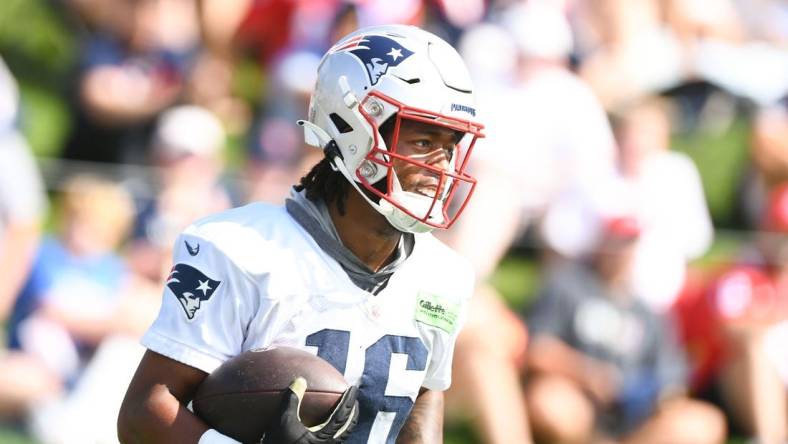 Jul 29, 2022; Foxborough, MA, USA; New England Patriots wide receiver Jakobi Meyers (16) runs with the ball during training camp at Gillette Stadium. Mandatory Credit: Brian Fluharty-USA TODAY Sports