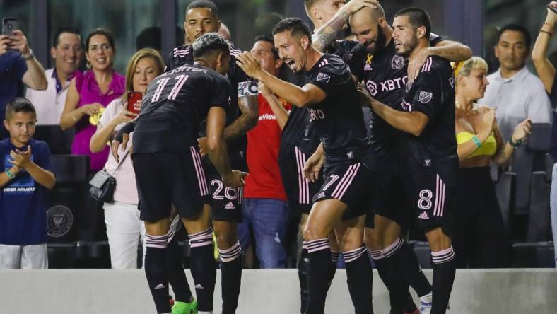 Sep 13, 2022; Fort Lauderdale, Florida, USA; Inter Miami CF forward Gonzalo Higuain (10) celebrates with teammates after scoring during the first half against Columbus Crew at DRV PNK Stadium. Mandatory Credit: Sam Navarro-USA TODAY Sports