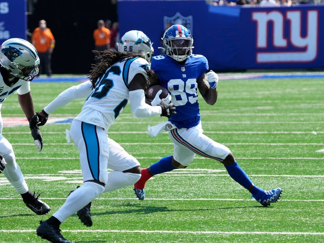 Sep 18, 2022; East Rutherford, NJ, USA; New York Giants wide receiver Kadarius Toney (89) runs the ball against the Carolina Panthers at MetLife Stadium. Mandatory Credit: Robert Deutsch-USA TODAY Sports