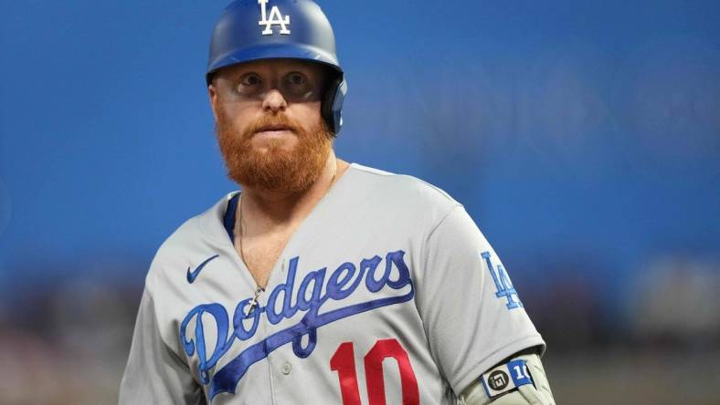 Sep 17, 2022; San Francisco, California, USA; Los Angeles Dodgers designated hitter Justin Turner (10) during the third inning against the San Francisco Giants at Oracle Park. Mandatory Credit: Darren Yamashita-USA TODAY Sports