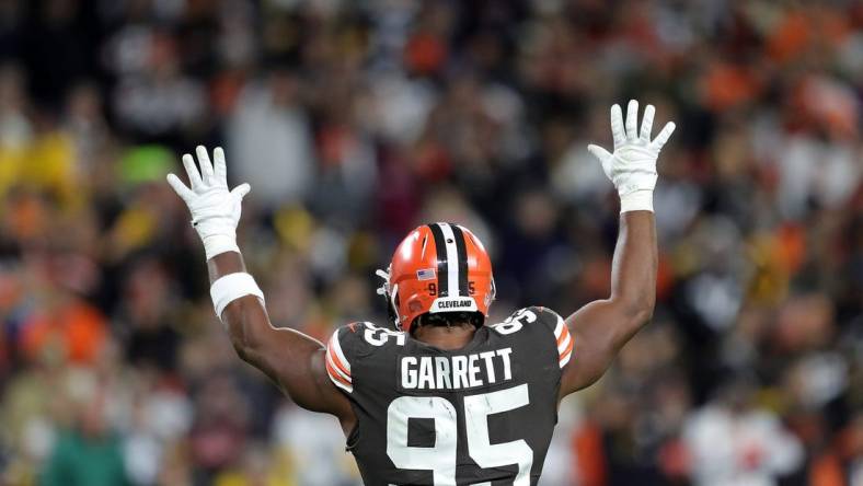 Browns defensive end Myles Garrett gets the crowd pumped up on third down during the second half against the Steelers, Thursday, Sept. 22, 2022, in Cleveland.

Brownssteelers 15