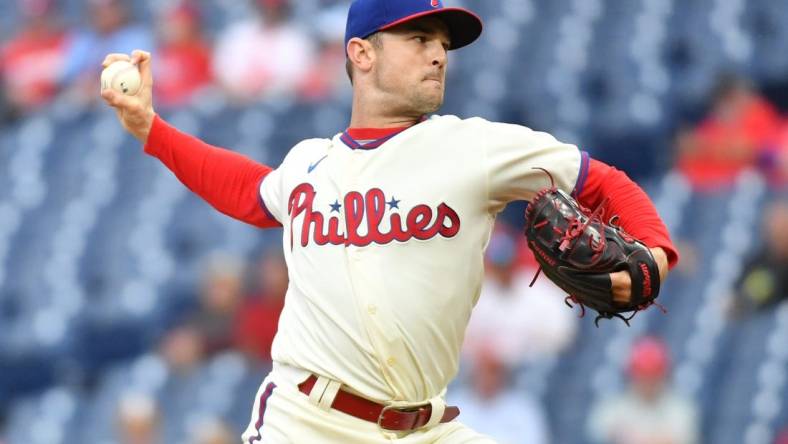 Sep 25, 2022; Philadelphia, Pennsylvania, USA; Philadelphia Phillies relief pitcher David Robertson (30) throws a pitch against the Atlanta Braves at Citizens Bank Park. Mandatory Credit: Eric Hartline-USA TODAY Sports