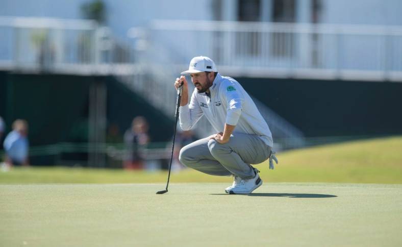 Mark Hubbard lines up a putt on the 9th during Round 2 of tournament play of the Sanderson Farms Championship at the Country Club of Jackson in Jackson, Miss., Friday, Sept. 30, 2022.

Tcl Sfc