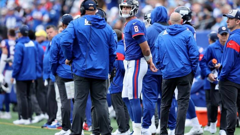 Oct 2, 2022; East Rutherford, New Jersey, USA; New York Giants quarterback Daniel Jones (8) stands on the sideline during the fourth quarter against the Chicago Bears at MetLife Stadium. Mandatory Credit: Brad Penner-USA TODAY Sports