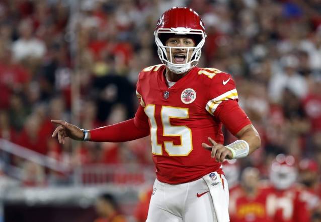 Kansas City Chiefs score 28 first-half points, sail past Tampa Bay  Buccaneers - BusinessWorld Online