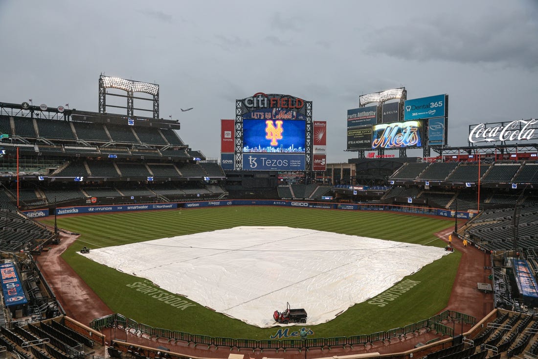 Play ball! Nationals opens 2022 season against Mets after rain delay - WTOP  News