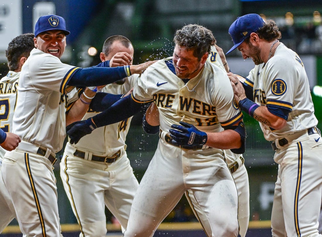 Zac Gallen ties MLB record with sixth straight scoreless start as D-backs  top Brewers