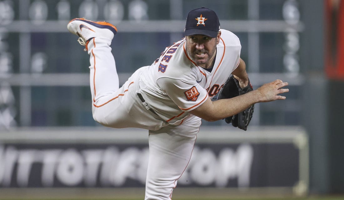 Verlander is back with the Astros after a 'whirlwind' few days