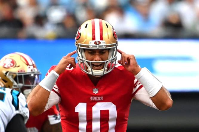 Jimmy Garoppolo guides 49ers to road win over Panthers