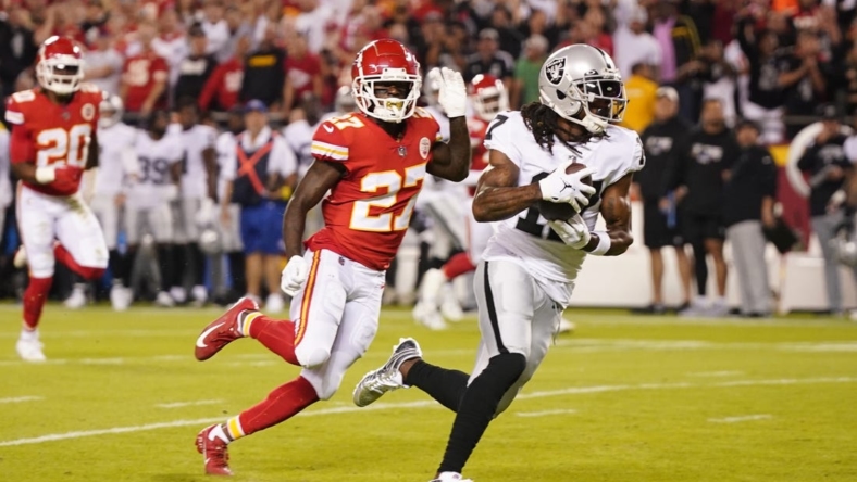 Chiefs – Raiders: Davante Adams, Hunter Renfrow collided to end upset