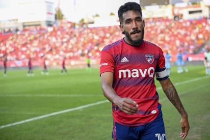 Oct 9, 2022; Frisco, Texas, USA; FC Dallas forward Jesus Ferreira (10) in action during the game between FC Dallas and Sporting Kansas City at Toyota Stadium. Mandatory Credit: Jerome Miron-USA TODAY Sports